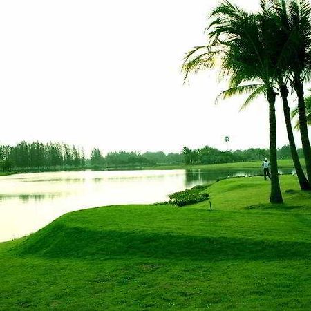 Water Land Golf Resort & Spa Phitsanulok Dış mekan fotoğraf
